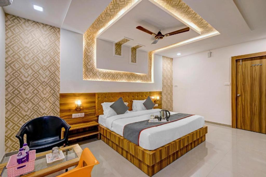 Hotel Nilkanth Inn Halol Luaran gambar