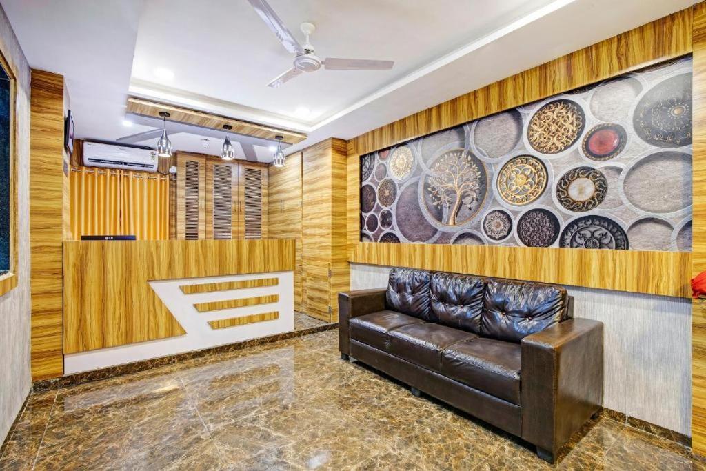 Hotel Nilkanth Inn Halol Luaran gambar